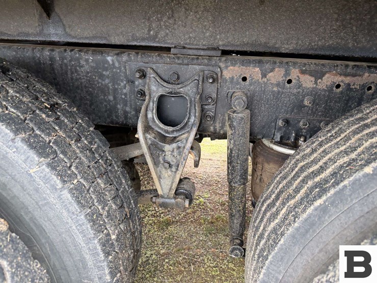 2001-international-9200-image-44