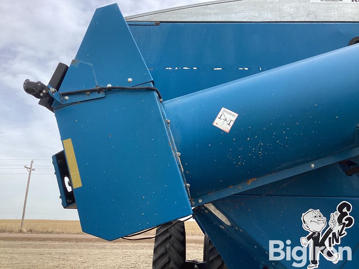 2005-kinze-1050-image-16