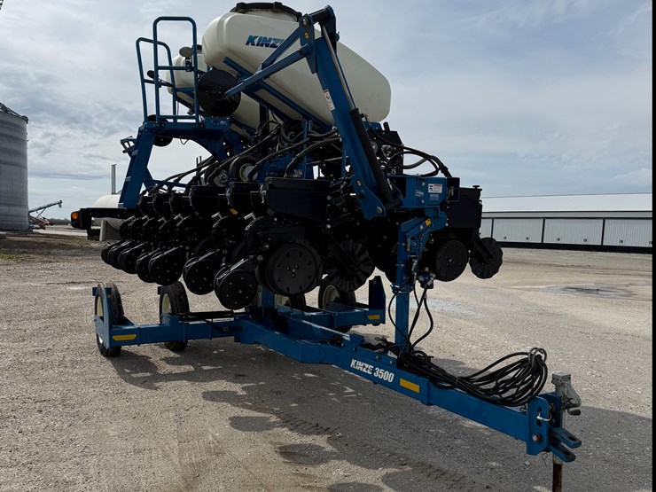 kinze-3500-image-5