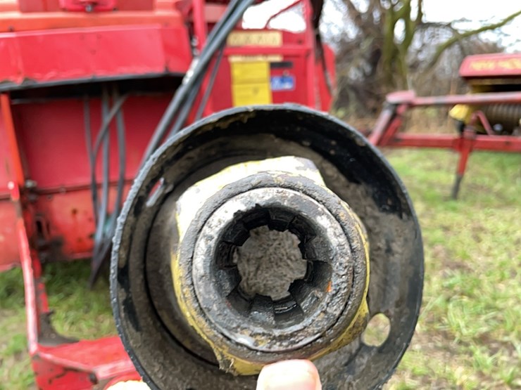 tag-#268,-feed-wagon-image-12