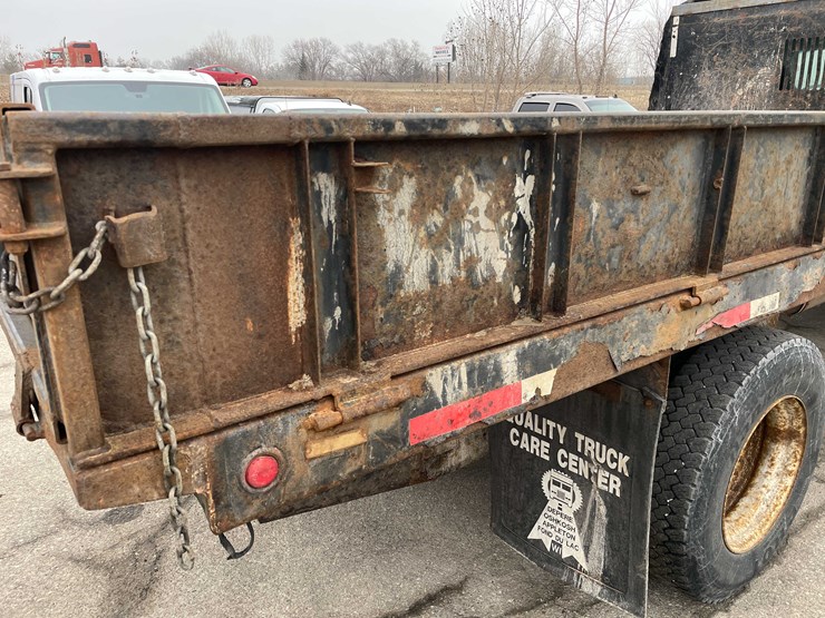 2006-ford-f650-xl-image-28