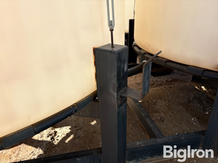 wylie-9000-gallon-triple-cone-nurse-tank-trailer-image-12