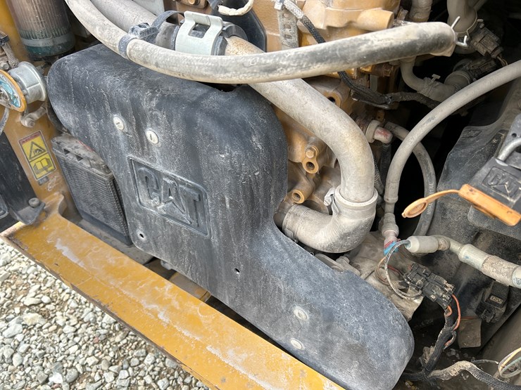 caterpillar-262d-image-31