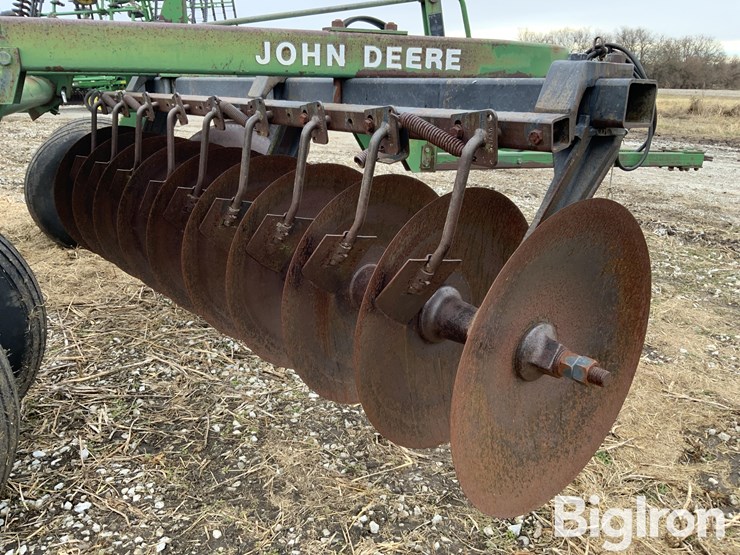 john-deere-215-image-16