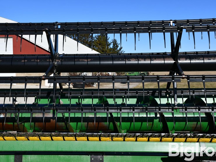 2005-john-deere-630f-image-17