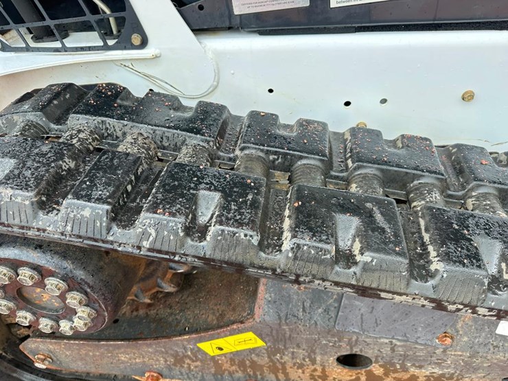 2015-bobcat-t590-image-25