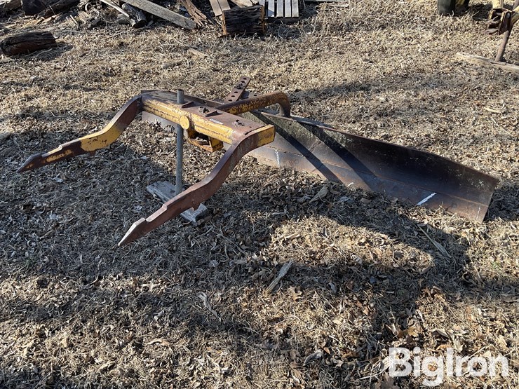 international-8-image-1