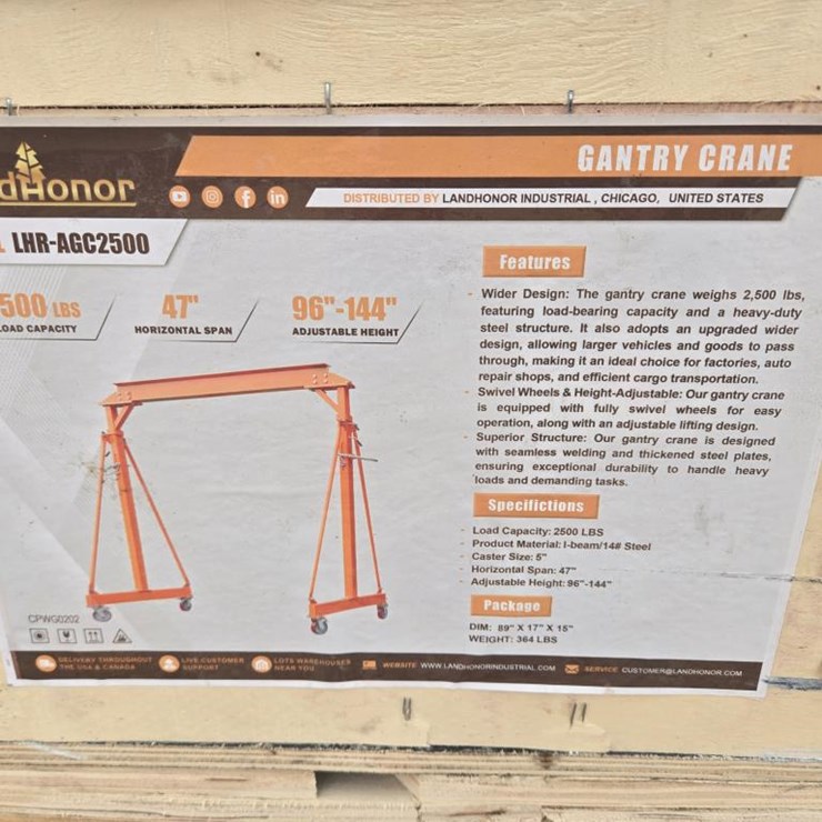 #8122 • NEW LANDHONOR 2500LB ADJUSTABKE GANTRY CRANE