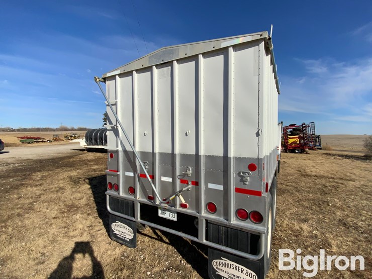 1973-cornhusker-grain-image-11