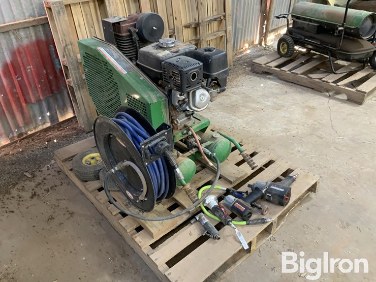 deere-ac2-8gh-image-3