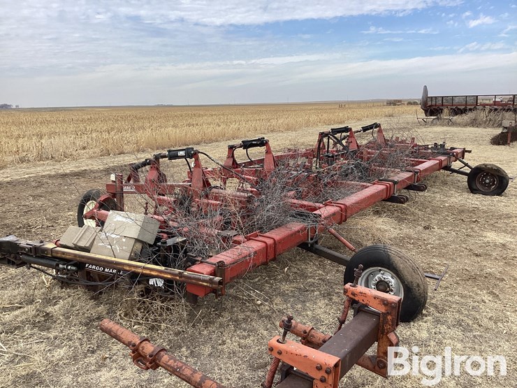 shop-built/case-12r30-strip-till-bar-image-3