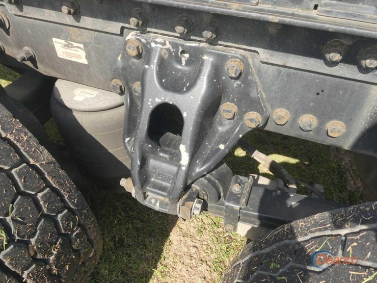 2017-kenworth-t680-image-5