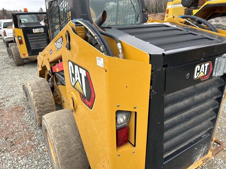 caterpillar-246d3-image-28