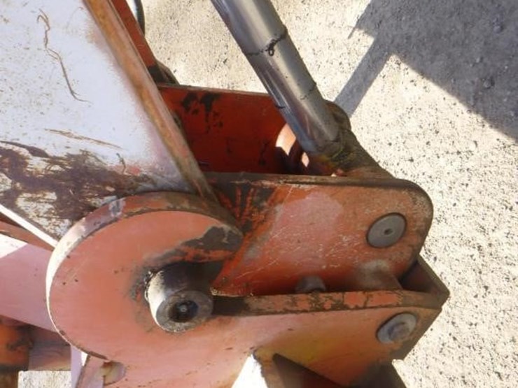 sky-trak-6036-image-14