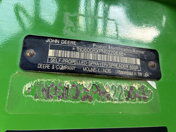 2022-john-deere-600r-image-3