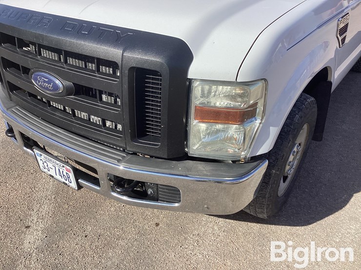 2008-ford-f250-xl-image-13