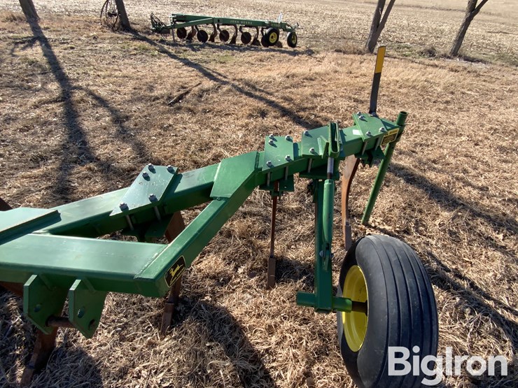 john-deere-915-image-14