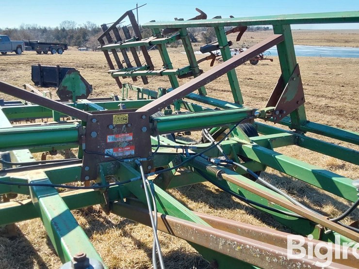 john-deere-724-image-15