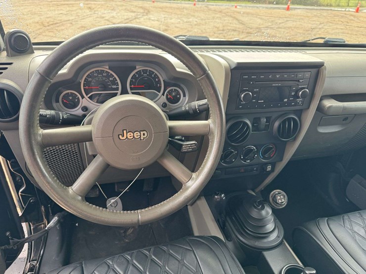 2007-jeep-wrangler-image-12