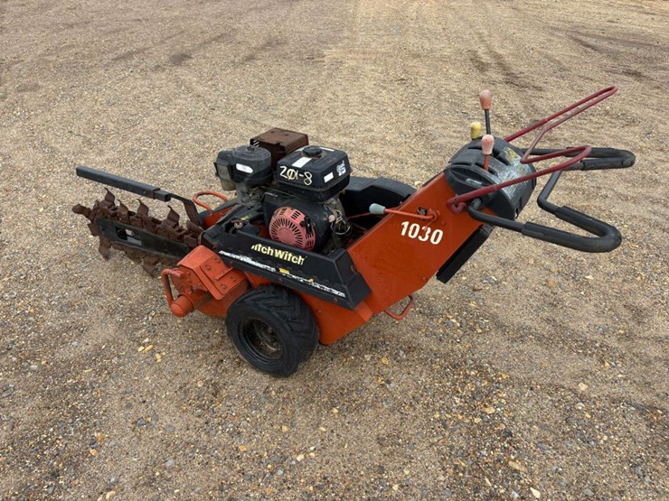 1999-ditch-witch-1030-image-2