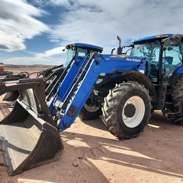 2010 NEW HOLLAND T7050