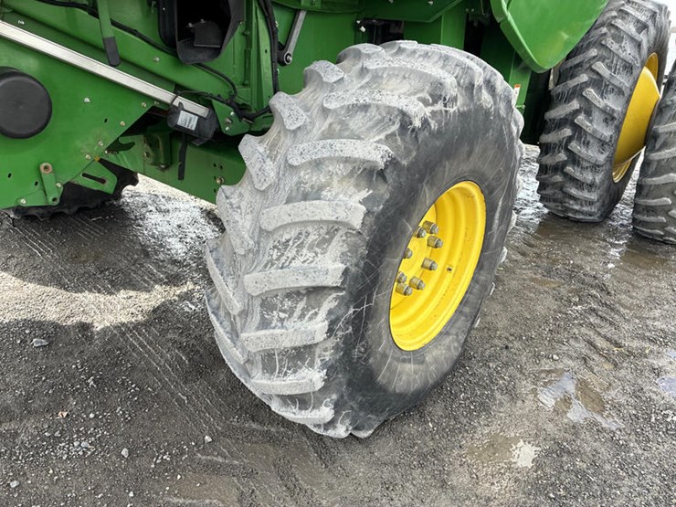 2014-john-deere-s680-image-19