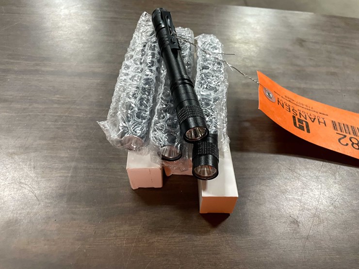 #2282-•-(4)-led-mechanic's-flashlights-(pr10)-image-7