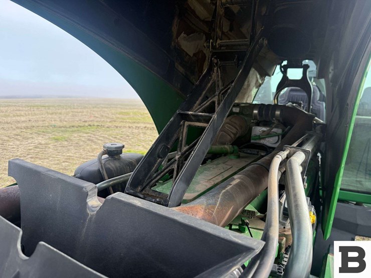2009-john-deere-8430t-image-15