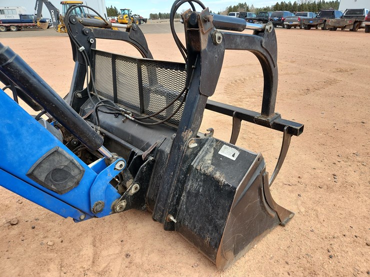 2010-new-holland-t7050-image-49