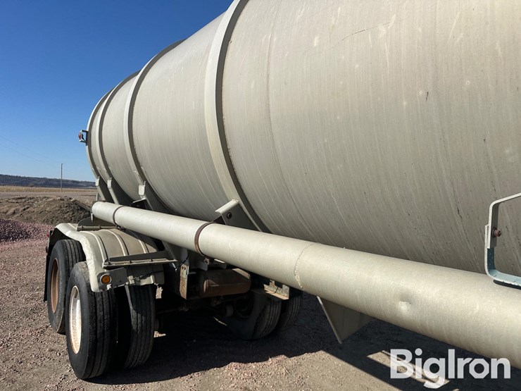 1977-trailmaster-tanker-image-20