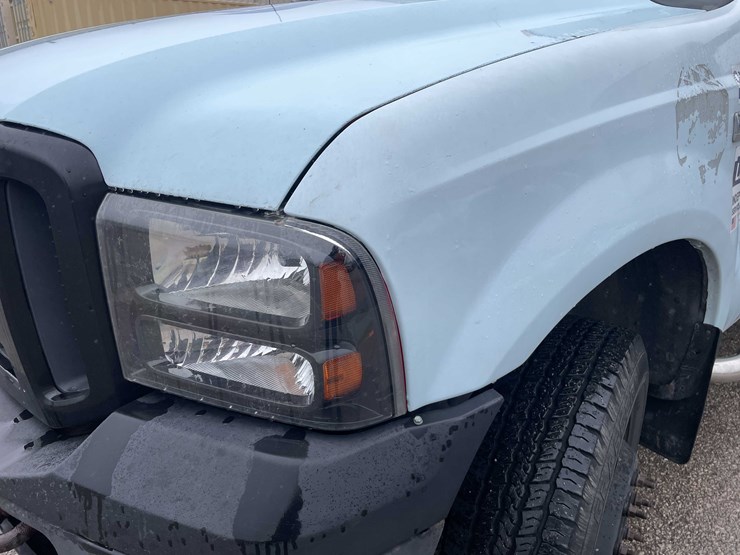 2006-ford-f350-xl-image-10