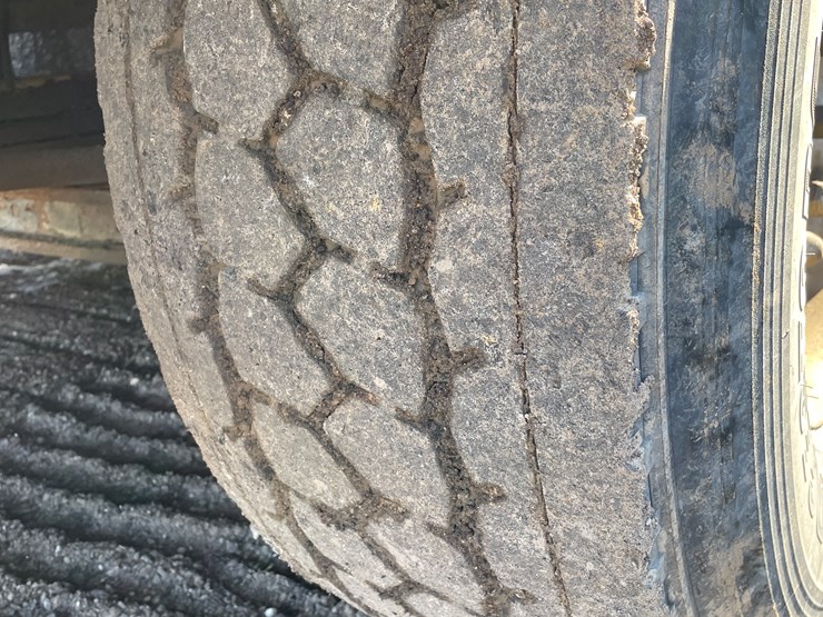 1997-kenworth-t800-image-8