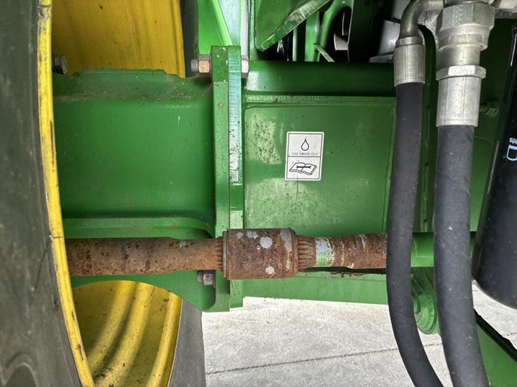 2013-john-deere-s680-image-40