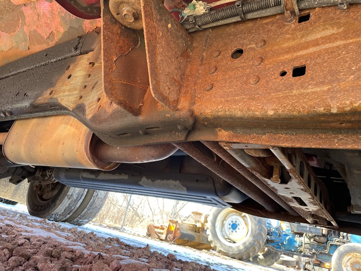 2012-gmc-3500hd-image-16