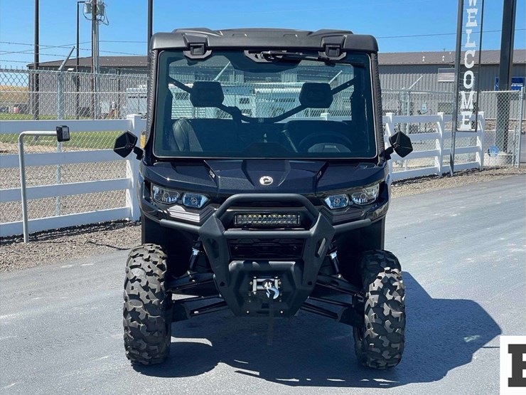 2023-can-am-defender-xt-h09-utv-image-10