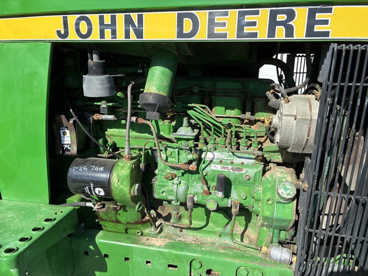 1984-john-deere-4650-image-35