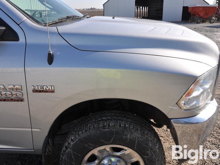 2016-ram-2500-hd-image-15