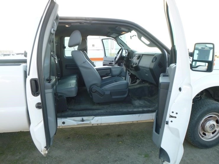 2015-ford-f250-image-15