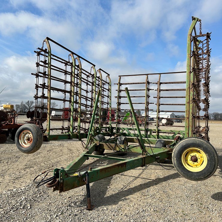 #36895 • McFarland 46’ 16-Bar Drag Harrow Inv# 36895