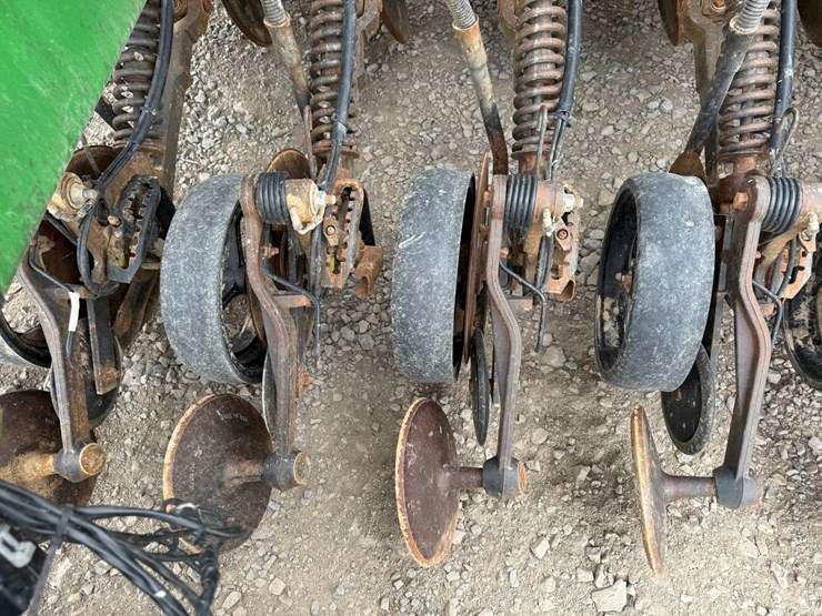 john-deere-1890-image-12