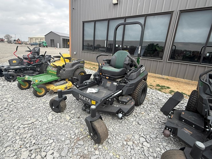 #7-•-unused-yakta-yxr320-48"-zero-turn-mower-198024-inv#-40696-image-1