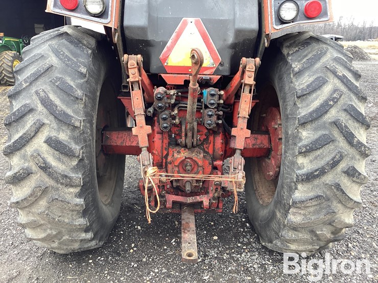 1981-international-1086-image-12