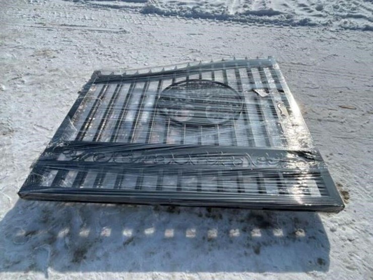 unused-(1)-set-of-greatbear-14-ft-dual-swing-image-4