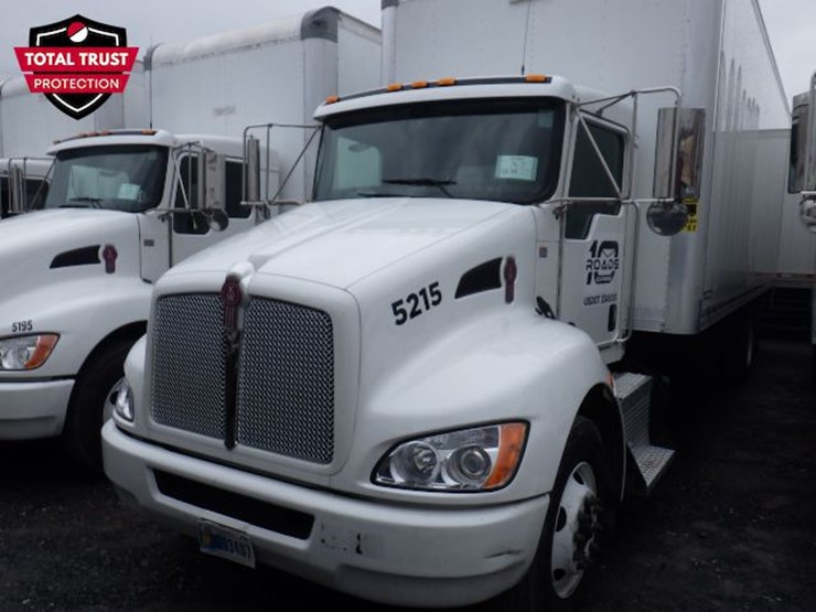 2022-kenworth-t270-image-1