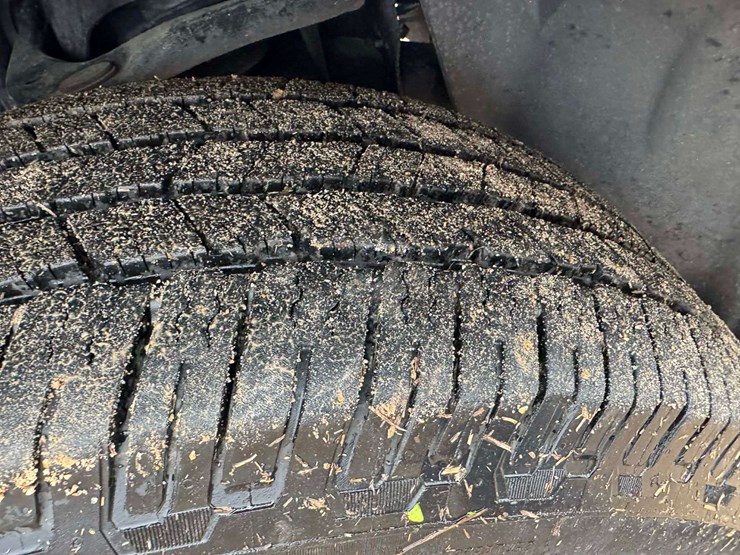 2014-ford-expedition-limited-image-23