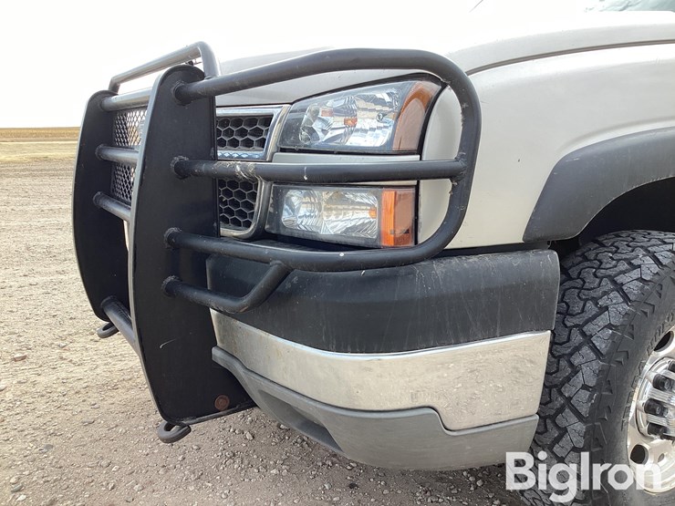 2005-chevrolet-2500hd-image-10