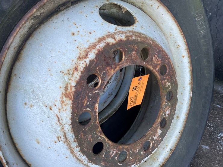 #6027-•-(2)-semi-truck-tires-on-10-bolt-rims-image-4