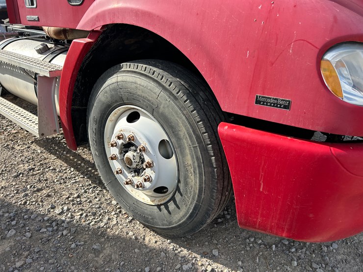 #36890-•-2006-freightliner-columbia-daycab-1fujf0cv16lv57509-inv#-36890-image-4