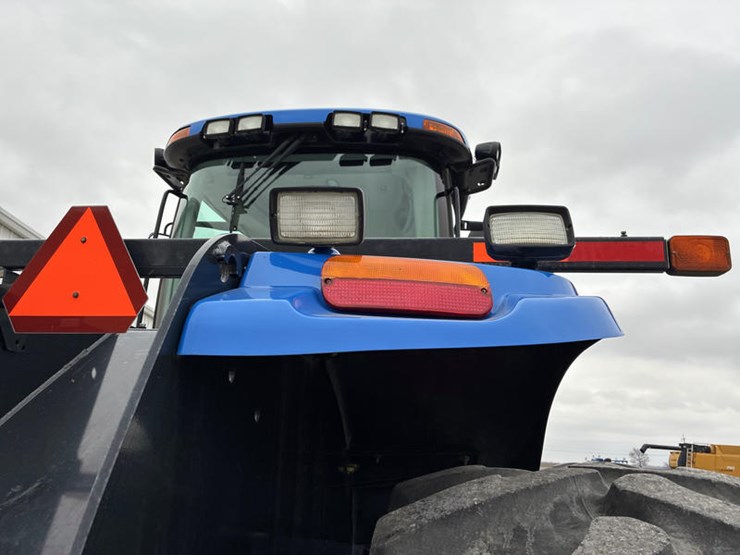 2013-new-holland-t9.505-image-24