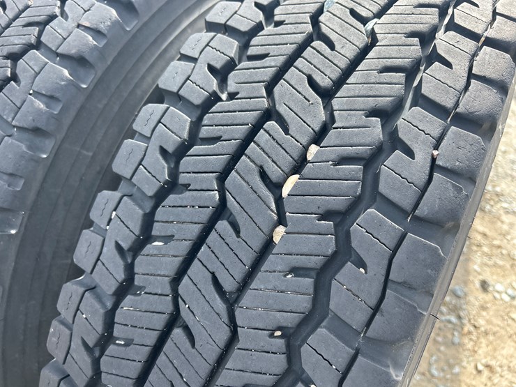 2017-kenworth-t680-image-100